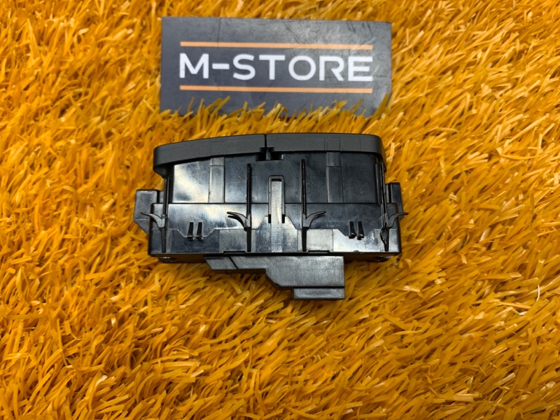 Кнопка центрального замка, 300 рублей, Красноярск