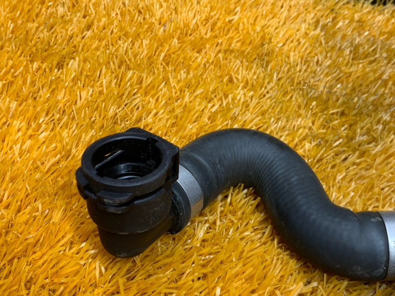 Патрубок системы охлаждения, 2000 рублей, Красноярск