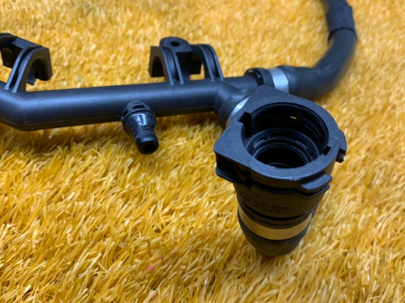 Патрубок системы охлаждения, 1900 рублей, Красноярск