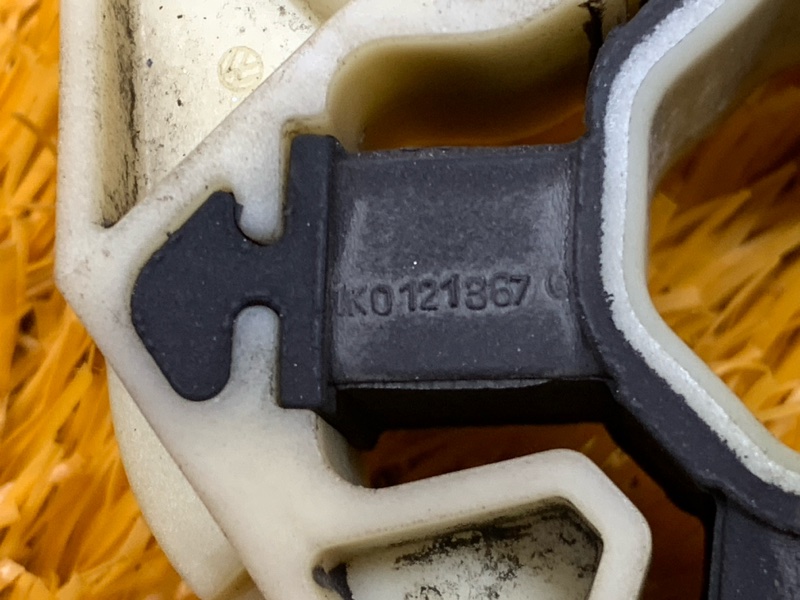 крепление радиатора, 600 рублей, Красноярск