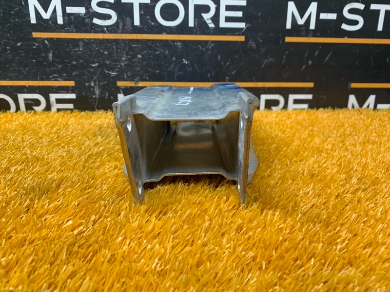 кронштейн усилителя бампера, 1220 рублей, Красноярск