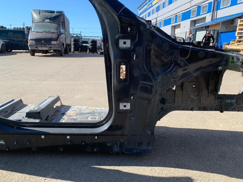 Четверть кузова, 8230 рублей, Красноярск