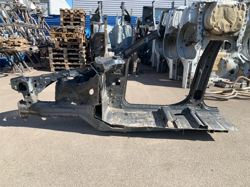 Четверть кузова, 8230 рублей, Красноярск