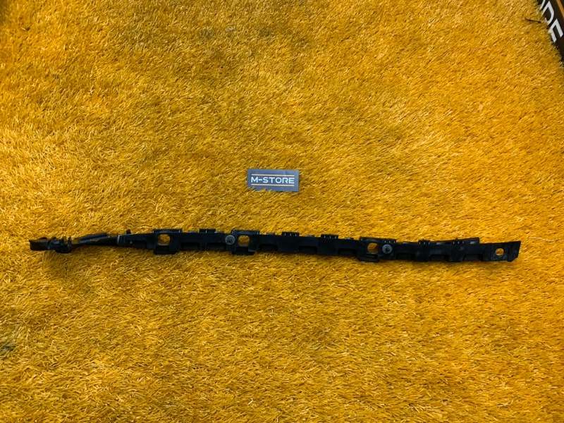 крепление бампера, 500 рублей, Красноярск