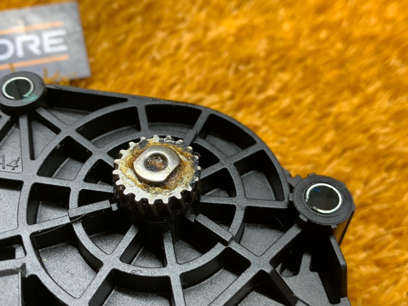 моторчик люка, 1920 рублей, Красноярск