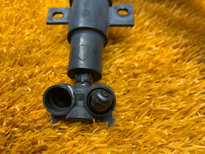 Форсунка омывателя фары, 1060 рублей, Красноярск