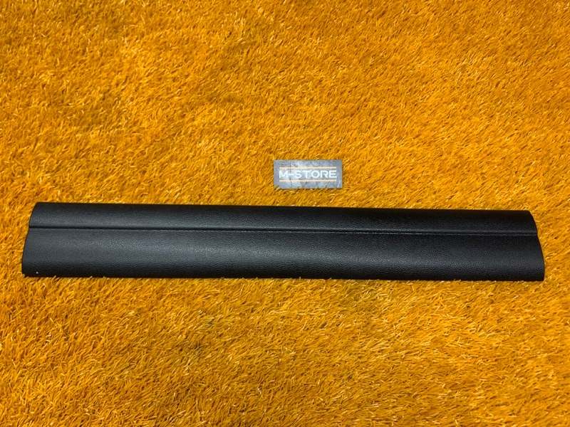 Накладка на порог салона, 350 рублей, Красноярск