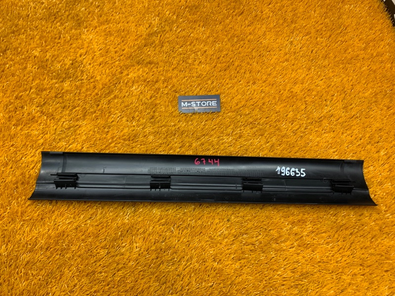 Накладка на порог салона, 350 рублей, Красноярск