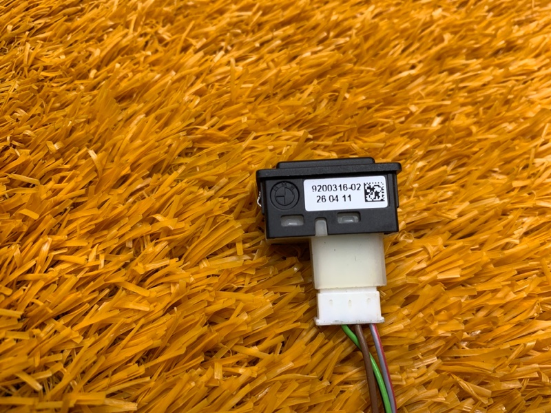 Кнопка открывания багажника, 500 рублей, Красноярск