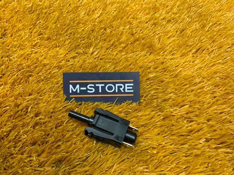 Концевик стояночного тормоза, 200 рублей, Красноярск