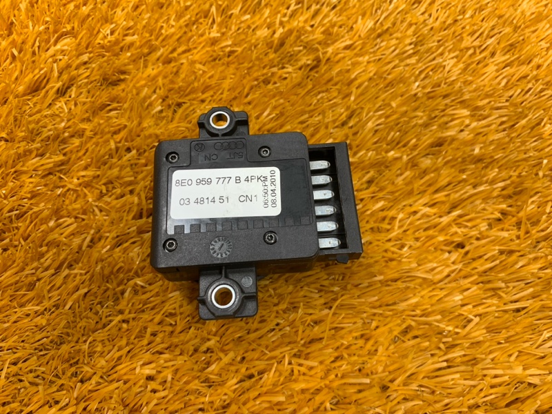 кнопка регулировки сиденья, 670 рублей, Красноярск