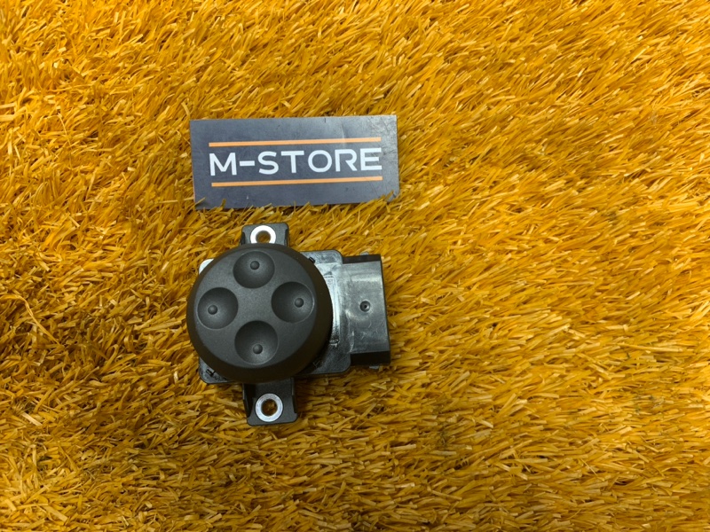 кнопка регулировки сиденья, 670 рублей, Красноярск