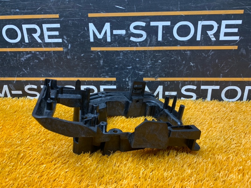 кронштейн центральной консоли, 340 рублей, Красноярск