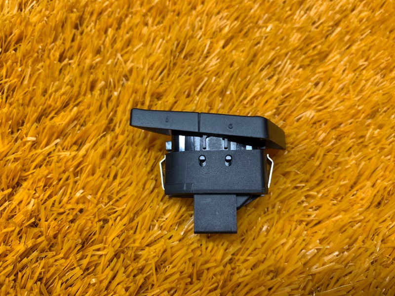 Кнопка центрального замка, 350 рублей, Красноярск