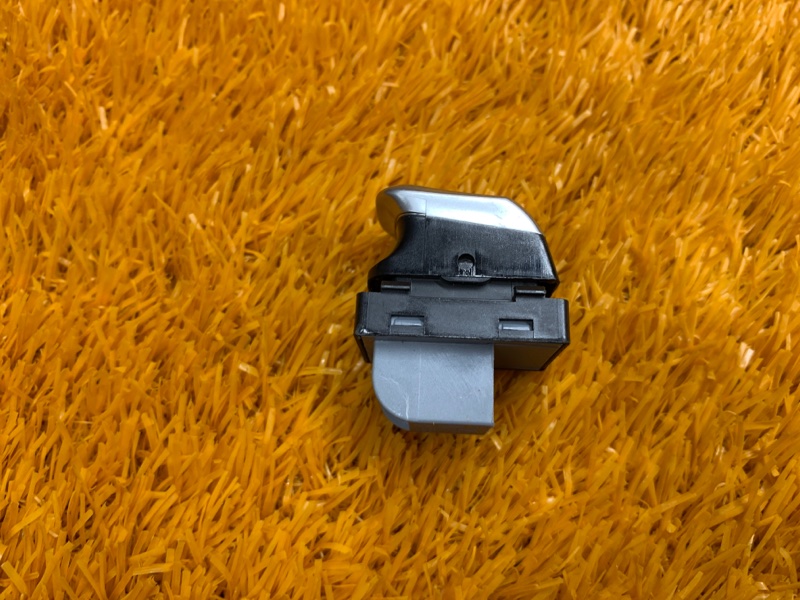 кнопка стеклоподъемника, 300 рублей, Красноярск