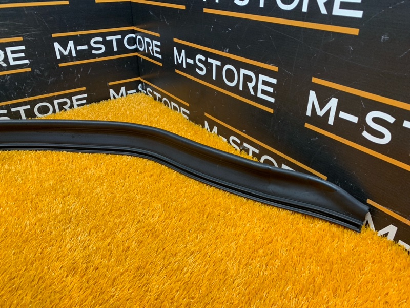 Уплотнитель капота, 1220 рублей, Красноярск