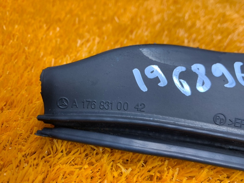 Уплотнитель капота, 1220 рублей, Красноярск