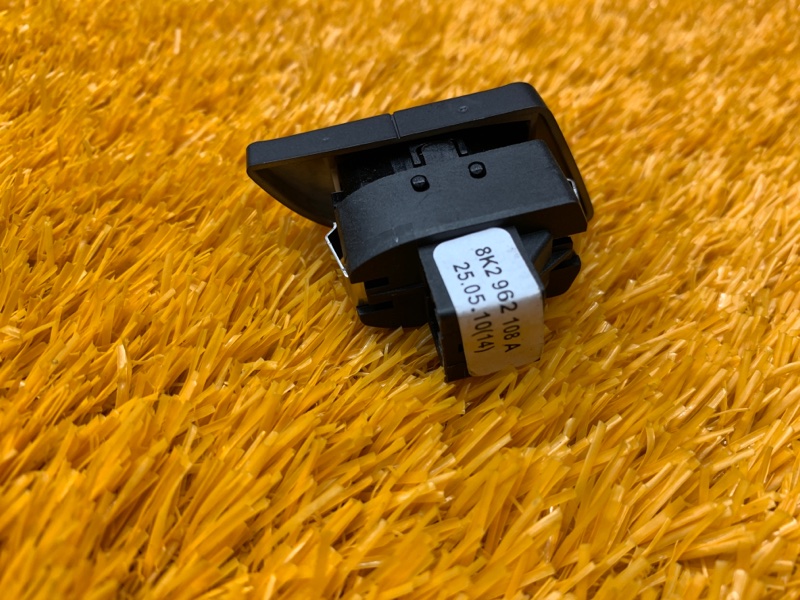 Кнопка центрального замка, 350 рублей, Красноярск