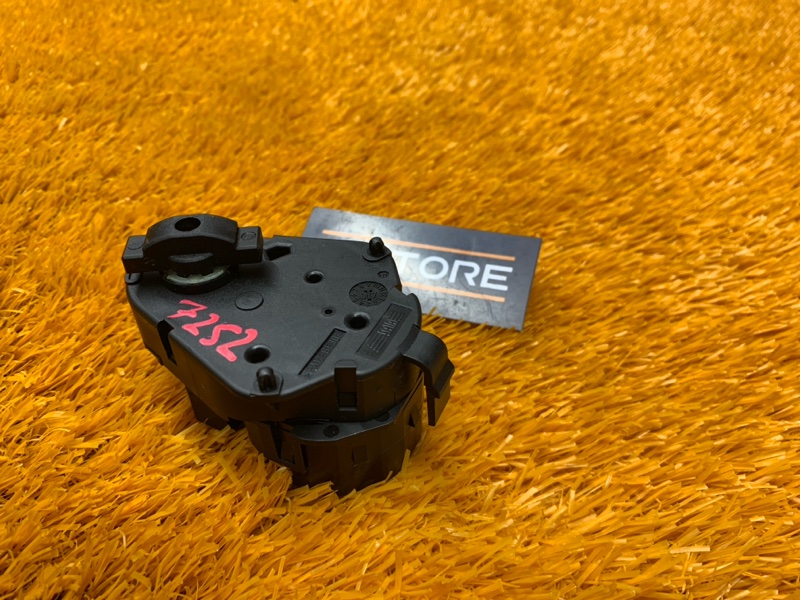 привод заслонки отопителя, 340 рублей, Красноярск