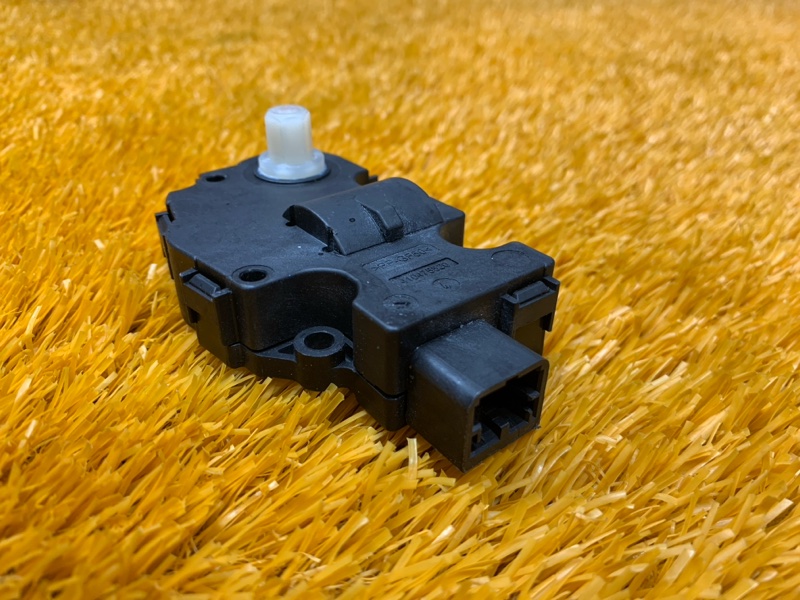 привод заслонки отопителя, 200 рублей, Красноярск