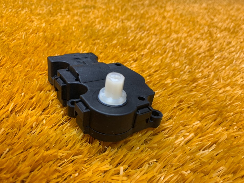 привод заслонки отопителя, 200 рублей, Красноярск