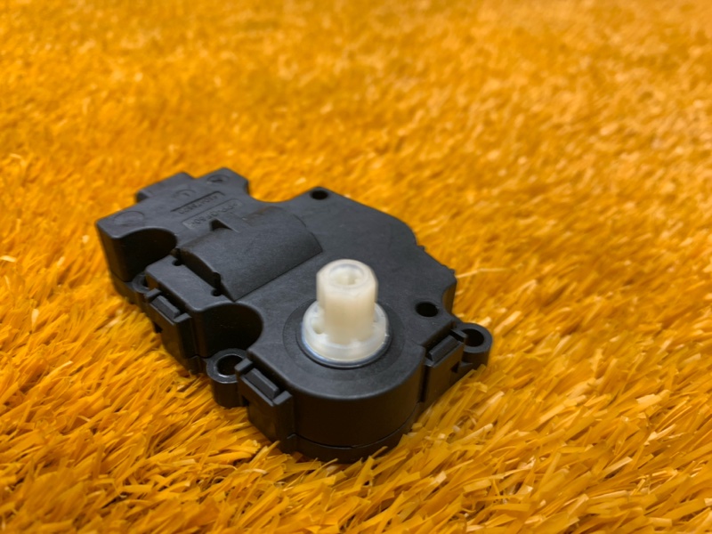 привод заслонки отопителя, 200 рублей, Красноярск