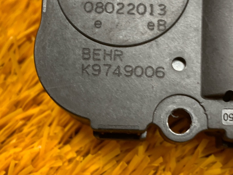 привод заслонки отопителя, 200 рублей, Красноярск