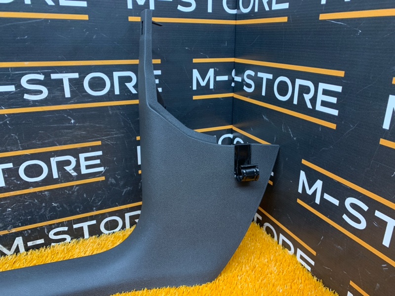 Накладка на порог салона, 860 рублей, Красноярск