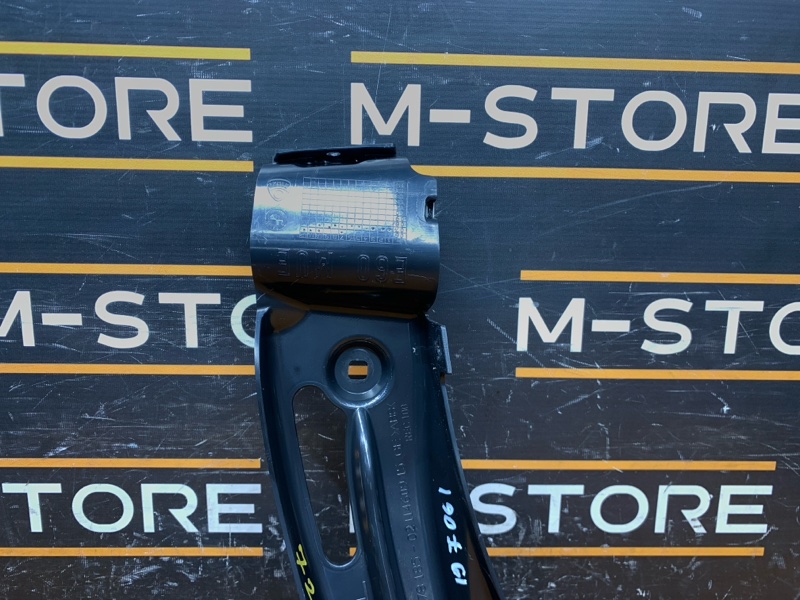 крепление бампера, 340 рублей, Красноярск