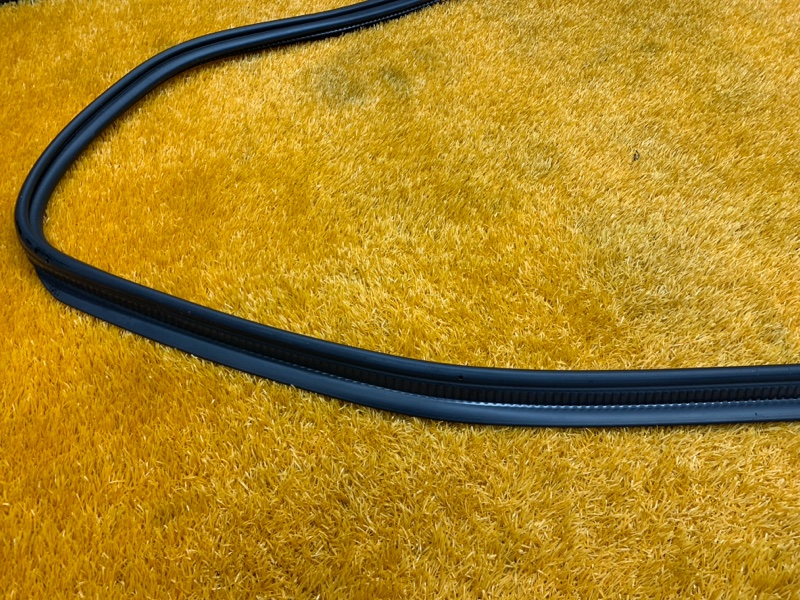 Уплотнитель багажника, 930 рублей, Красноярск