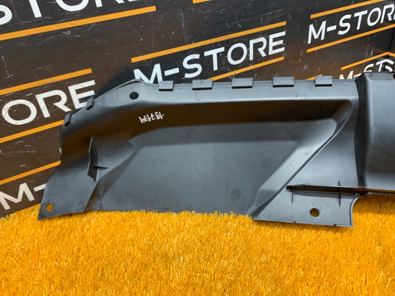 Накладка замка капота, 950 рублей, Красноярск