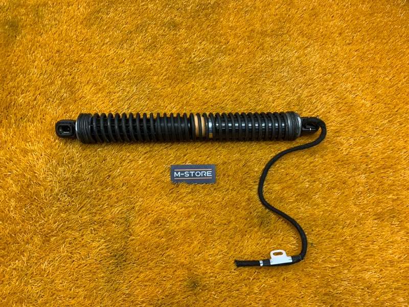 амортизатор багажника, 3500 рублей, Красноярск