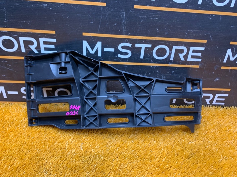 крепление бампера, 630 рублей, Красноярск