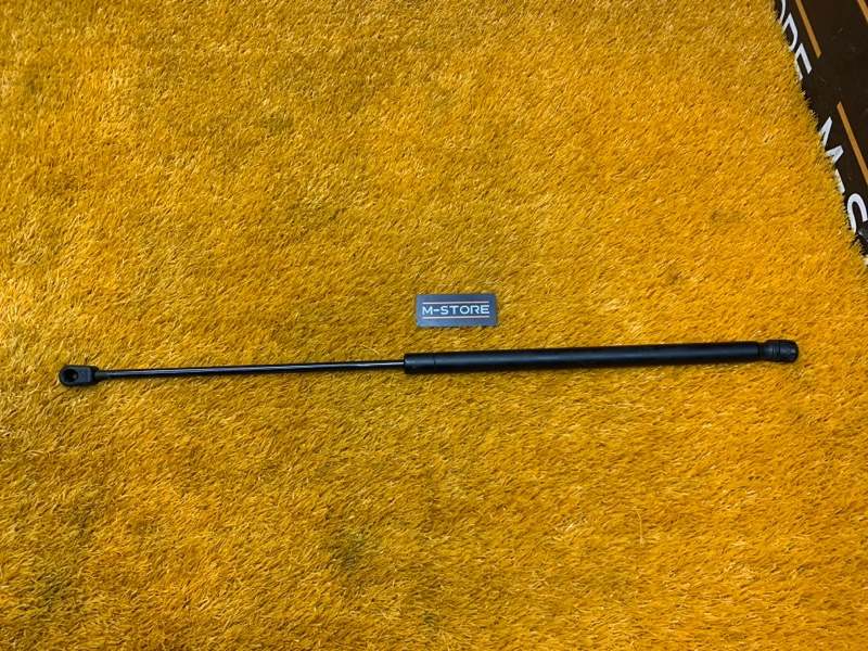 амортизатор капота, 500 рублей, Красноярск