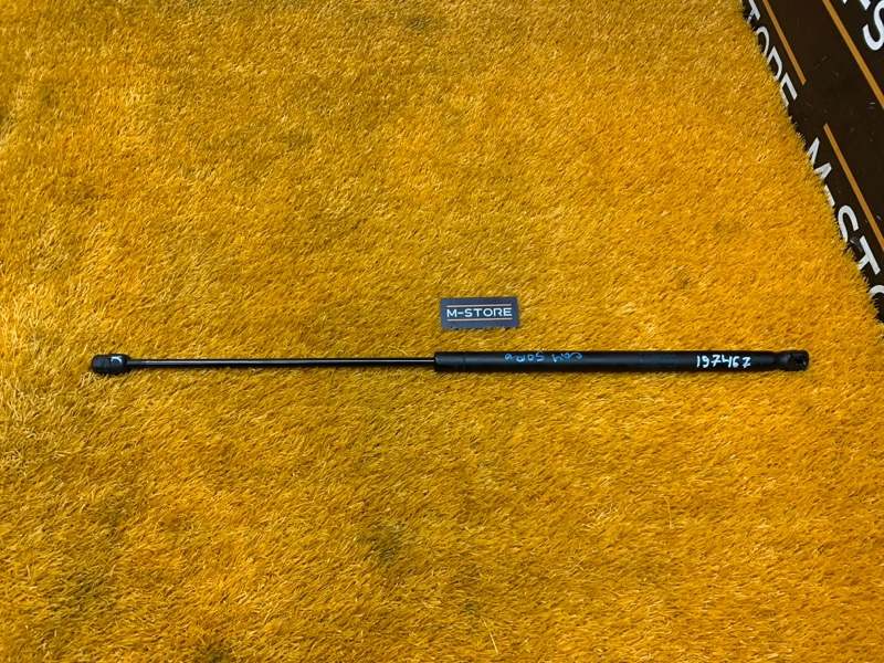 амортизатор капота, 500 рублей, Красноярск