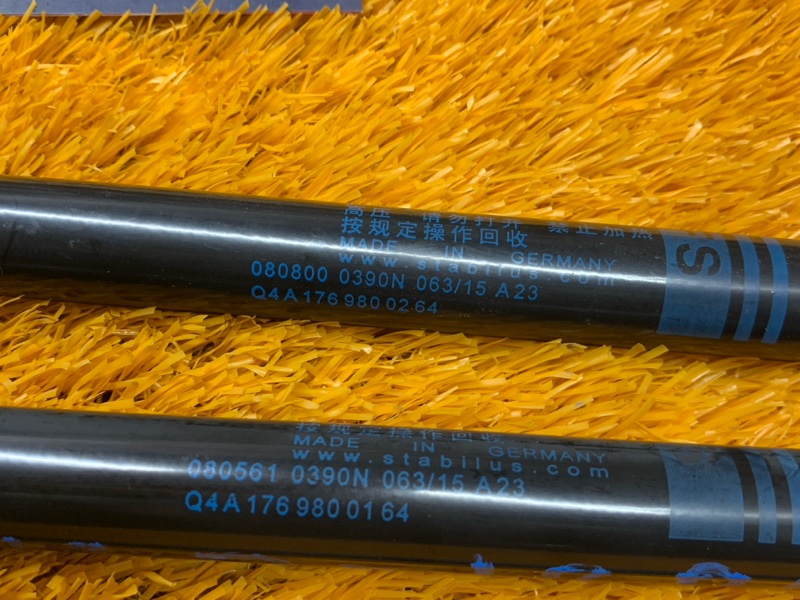 амортизатор багажника, 1000 рублей, Красноярск