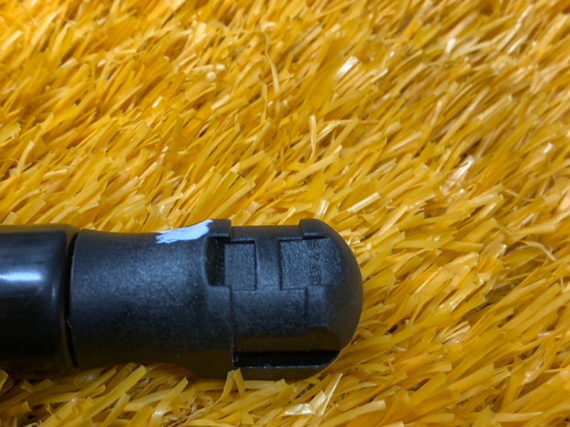 амортизатор капота, 1200 рублей, Красноярск