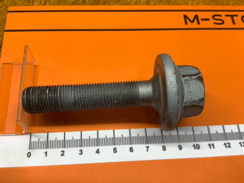 Болт коленвала, 300 рублей, Красноярск