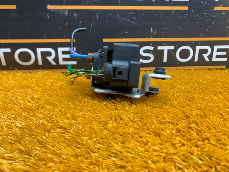 Блок клапанов пневмоподвески, 7000 рублей, Красноярск