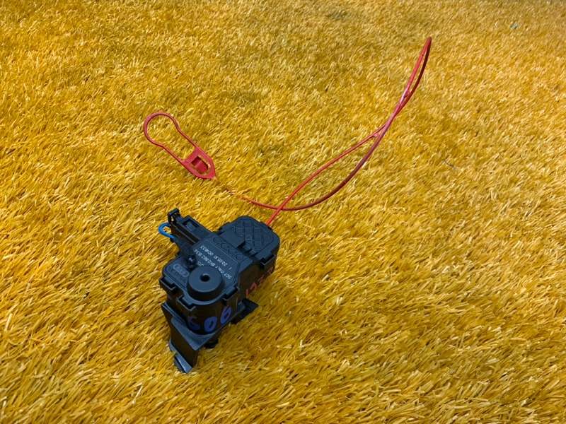 Замок лючка бензобака, 580 рублей, Красноярск