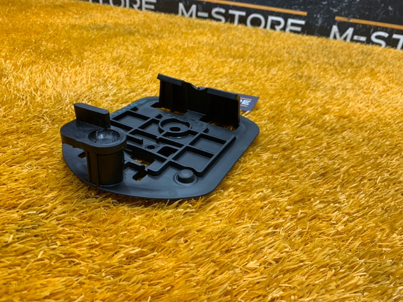 Крепление аварийного знака, 200 рублей, Красноярск