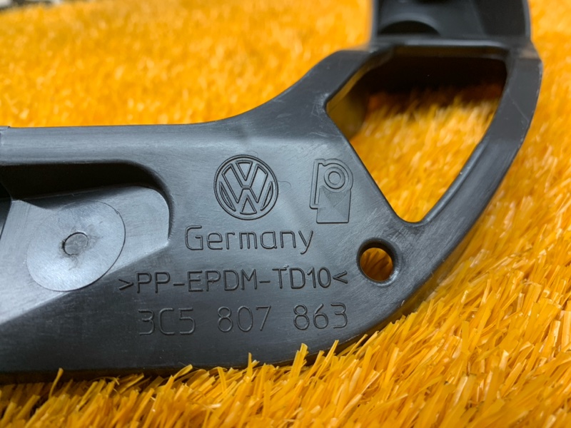 крепление бампера, 340 рублей, Красноярск