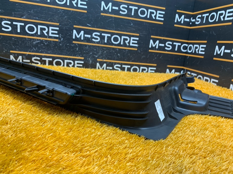 Накладка на порог салона, 440 рублей, Красноярск