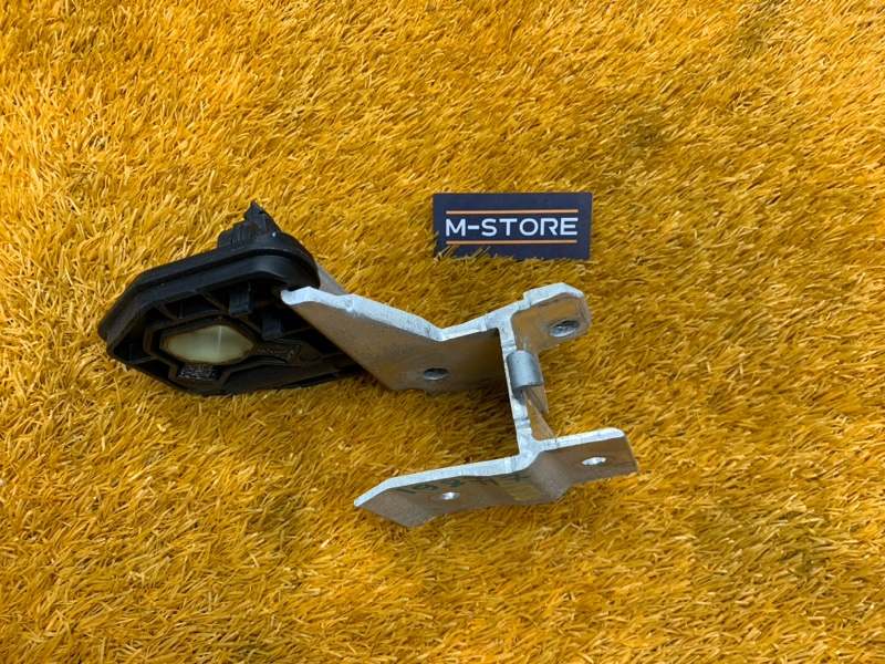 Кронштейн радиатора, 480 рублей, Красноярск