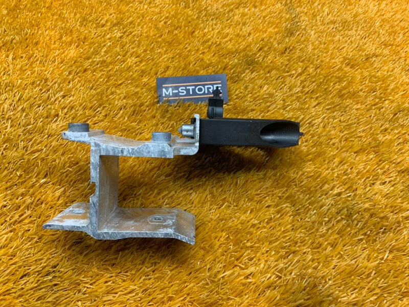 Кронштейн радиатора, 480 рублей, Красноярск