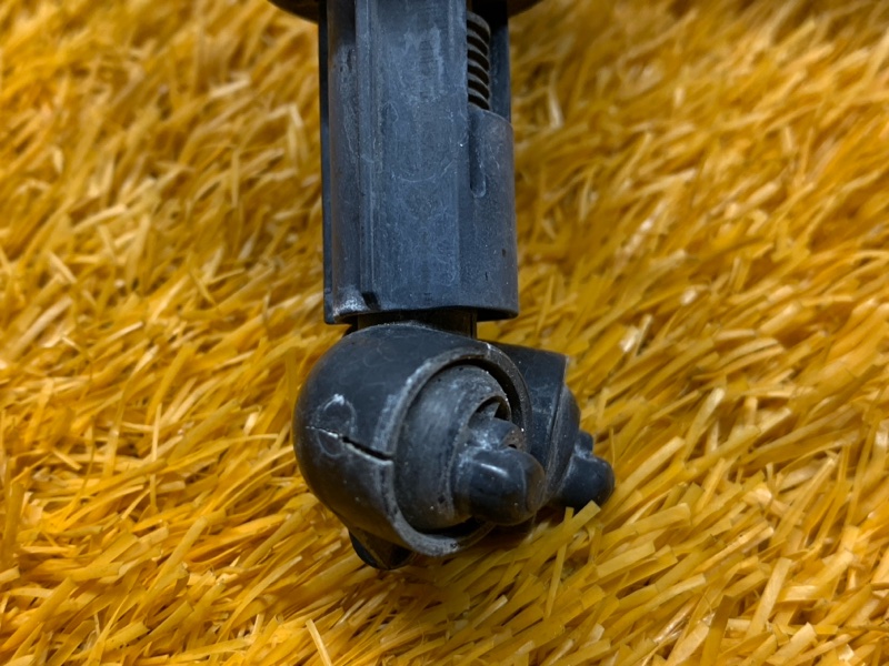 Форсунка омывателя фары, 1000 рублей, Красноярск