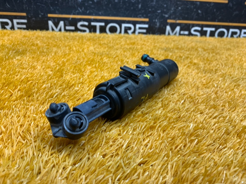 Форсунка омывателя фары, 1000 рублей, Красноярск