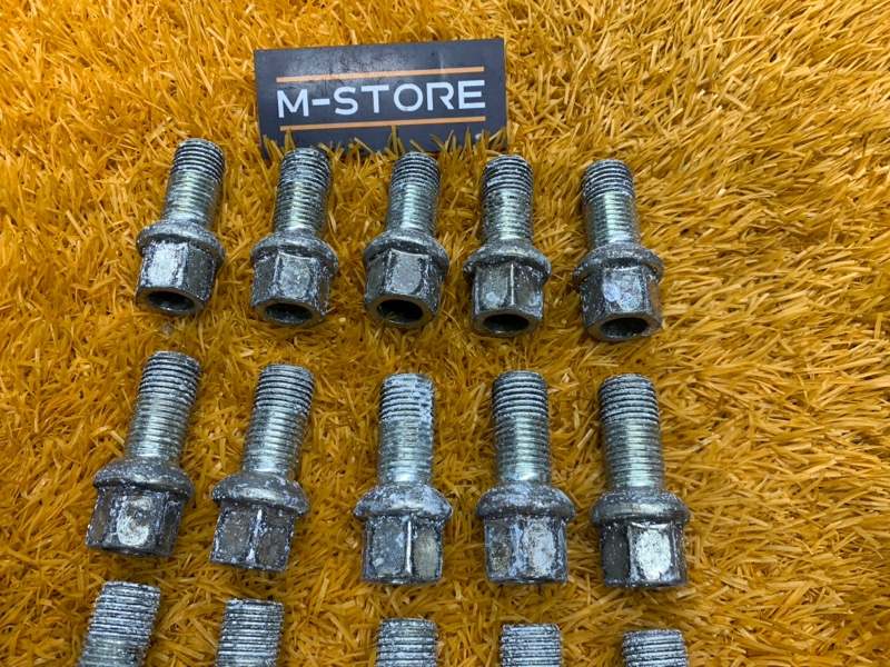 болт колесный, 1400 рублей, Красноярск