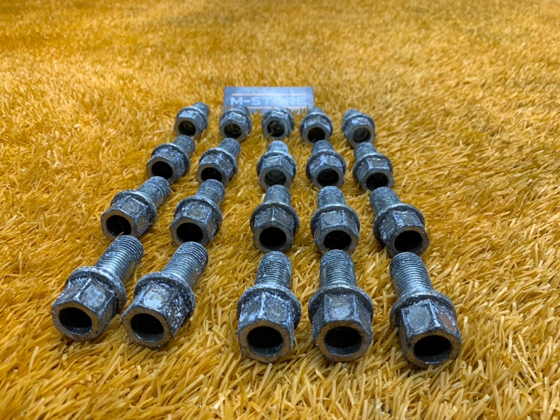 болт колесный, 1400 рублей, Красноярск