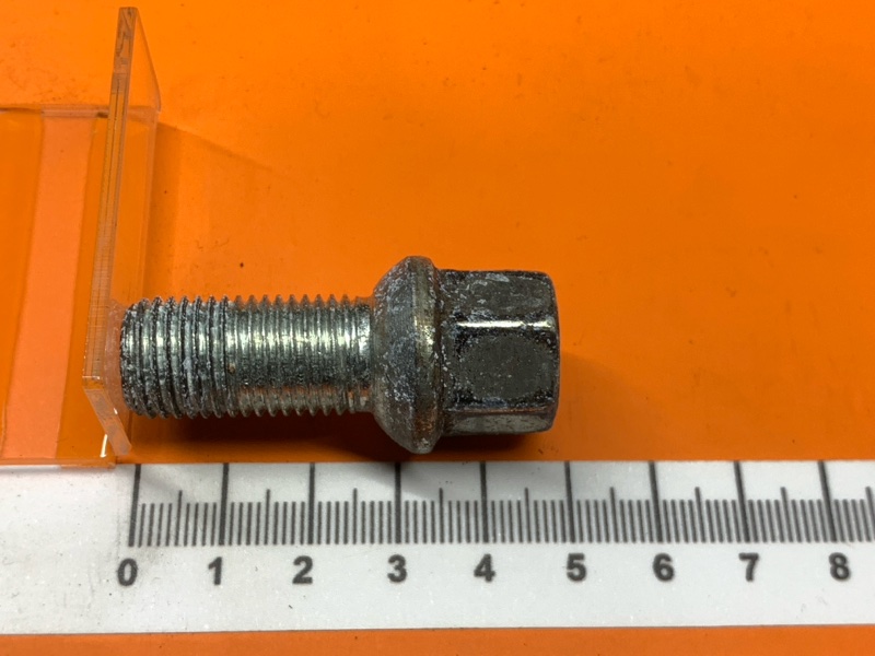 болт колесный, 1400 рублей, Красноярск